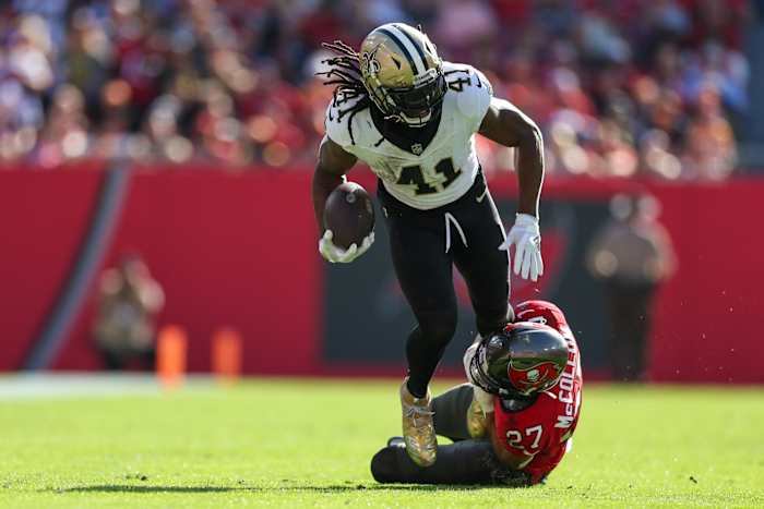 New Orleans Saints Alvin Kamara Injured In Tampa Bay Game